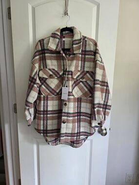 Italian Teddy Plaid Shacket Jacket in Cream & Pink - Casual Cozy Layer